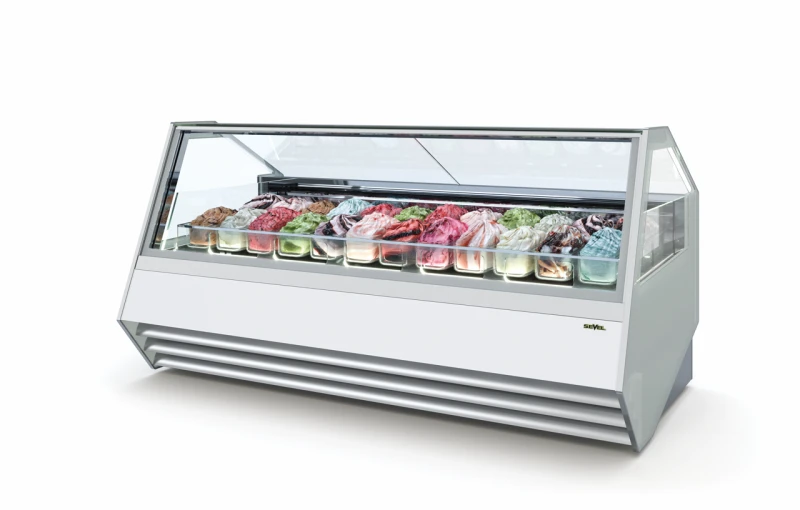 Prisma serisinin eğimli modern tasarımı Vision görünüm ile birleşti. Etkileyici sade tasarımı ile dikkatleri üzerine çekerken ürünleriniz çok ihtişamlı görünecek. Yan cam panellerinde de Vision görünüm ile daha fazla görünürlük